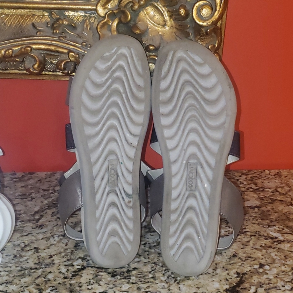 0522 Axxiom Glorify Sandals - Picture 7 of 10
